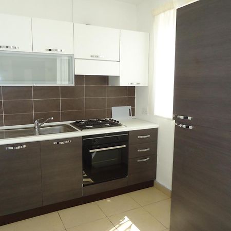 Апартаменти Shamrock Flats Мелліха Номер фото