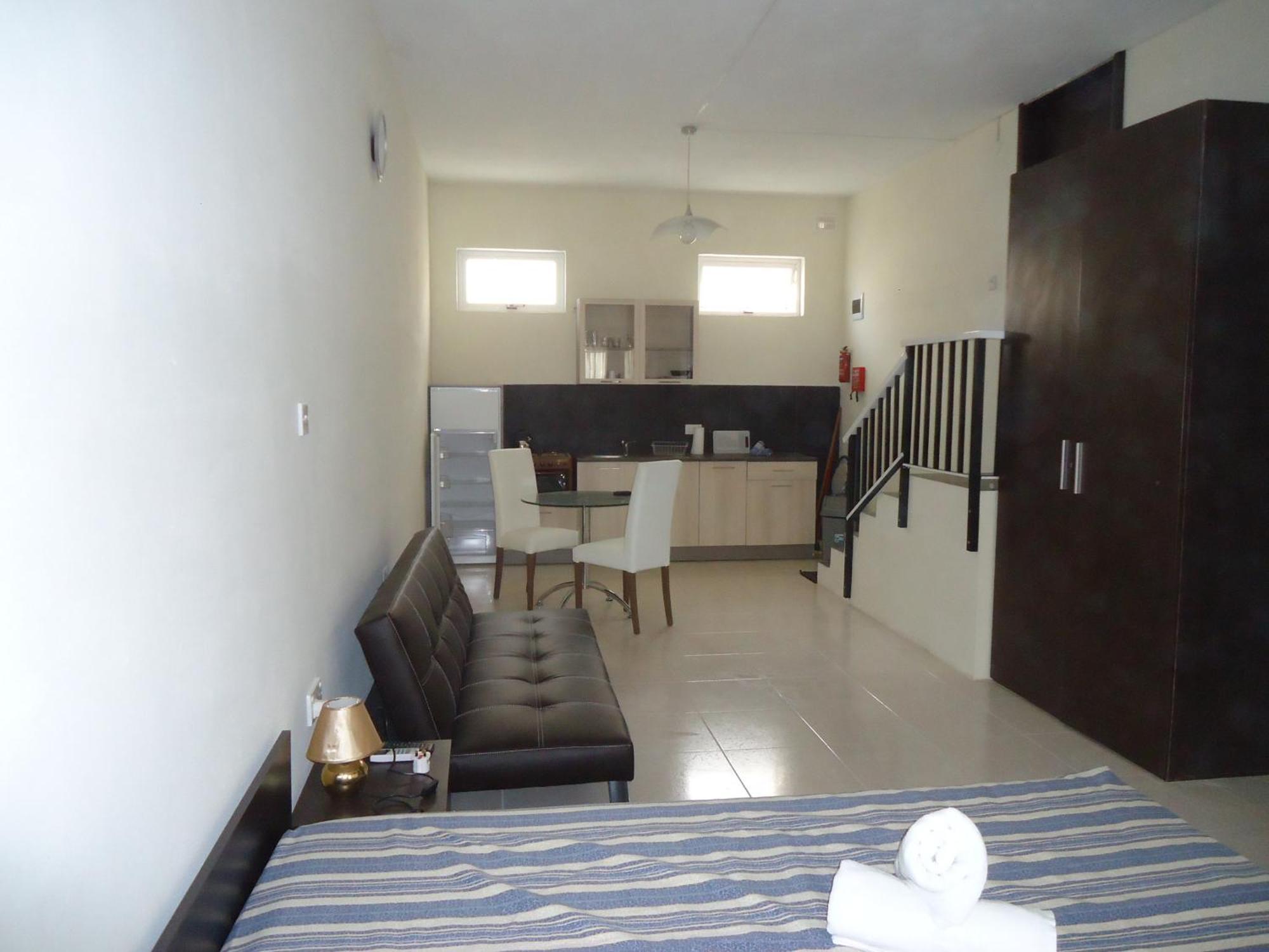 Апартаменти Shamrock Flats Мелліха Номер фото