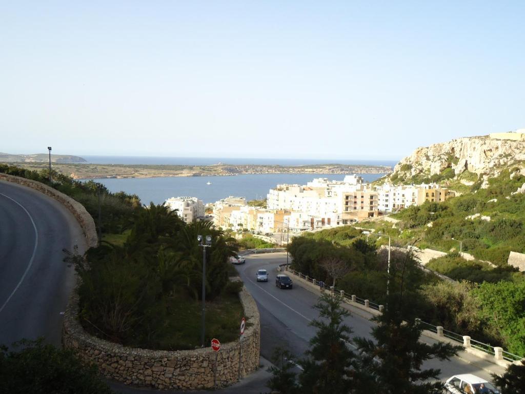 Апартаменти Shamrock Flats Мелліха Номер фото