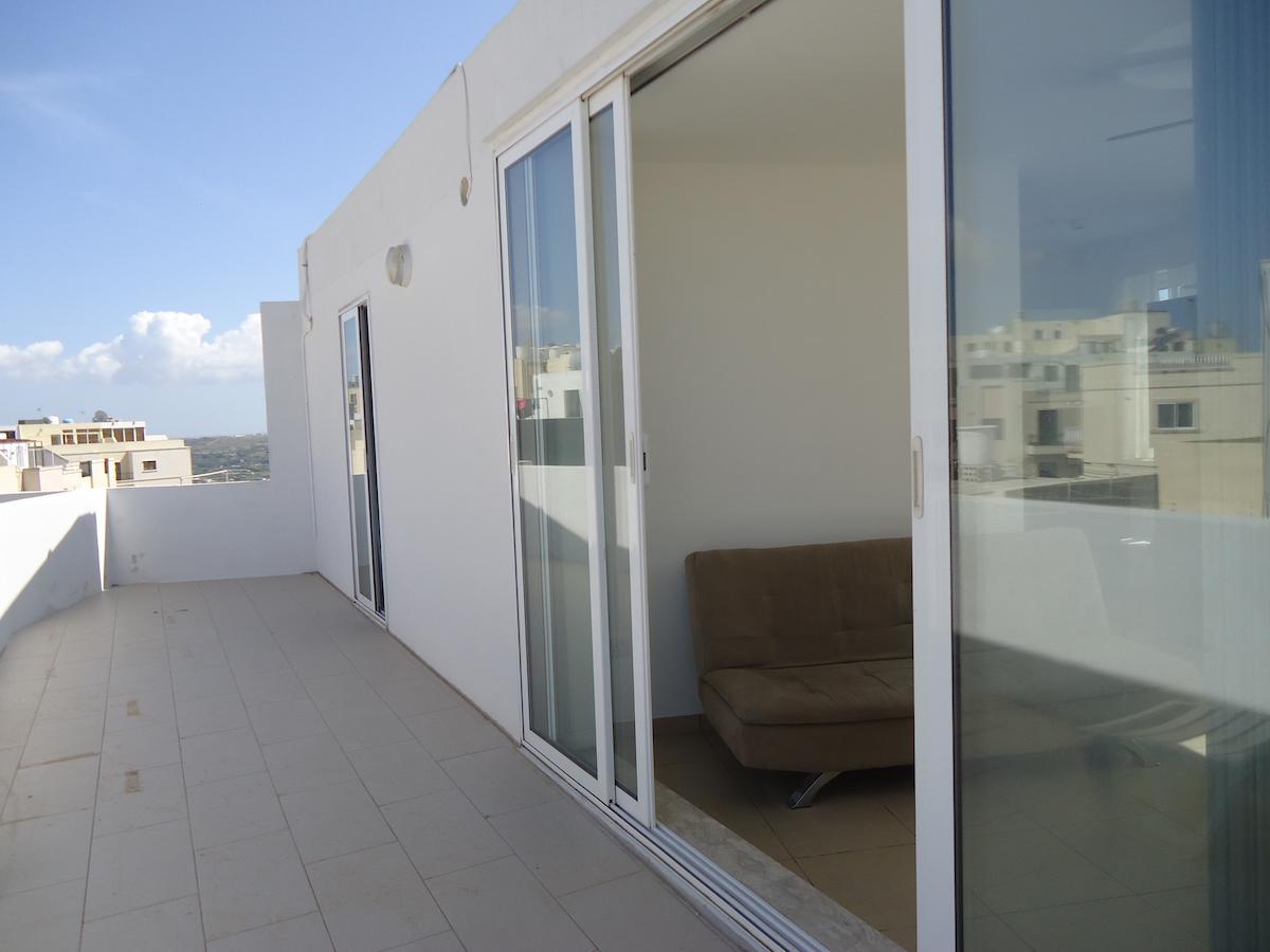 Апартаменти Shamrock Flats Мелліха Номер фото